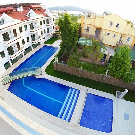 Malahit Exclusive Hotel 2*