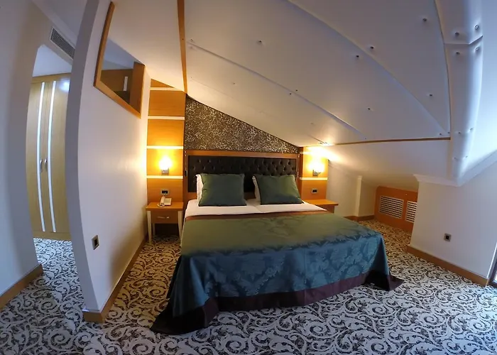 Hotel Malahit Exclusive